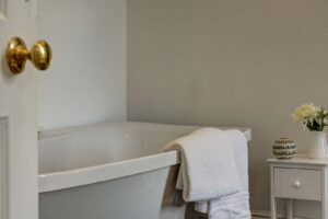 Lambourn House, Holiday Accommodation, Functions, Events & Corporate, Lambourn, Berkshire, UK